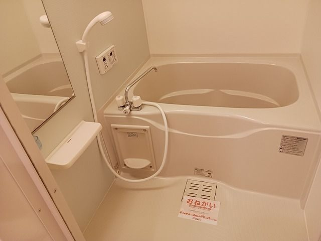 ブローテ吉津の浴室