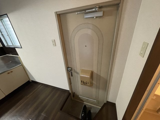 ＡＫＴＹ東甲子園Ｂ棟の玄関
