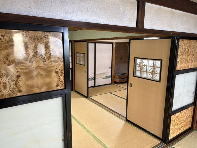 胎内市西条町戸建の内装