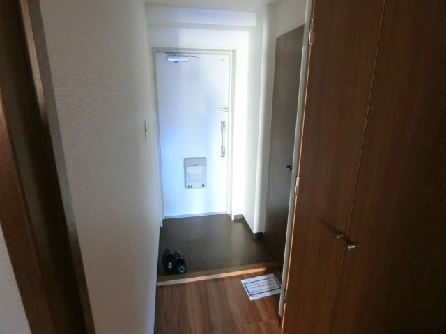 カサ・パロ・アルトの玄関|他のお部屋の参考写真となります。