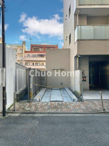 コンシェリア駒込ANNEXの駐車場|【敷地内駐車場】最新の空き状況や費用などの詳細は担当スタッフまでお問い合わせください。
