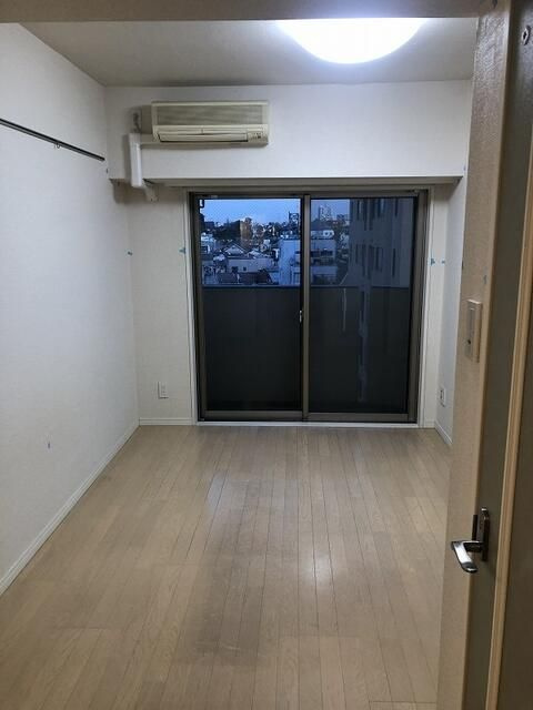 ＣＹＮＴＨＩＡ千駄木の寝室