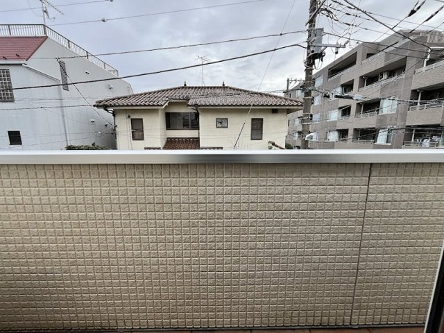 柿の木ハウス のバルコニー