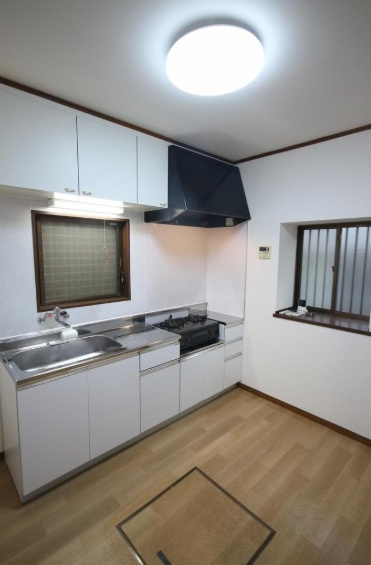 泉町3丁目アパートのキッチン