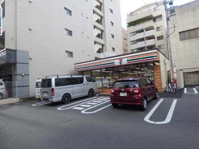 プレシャス・コーホーの駐車場