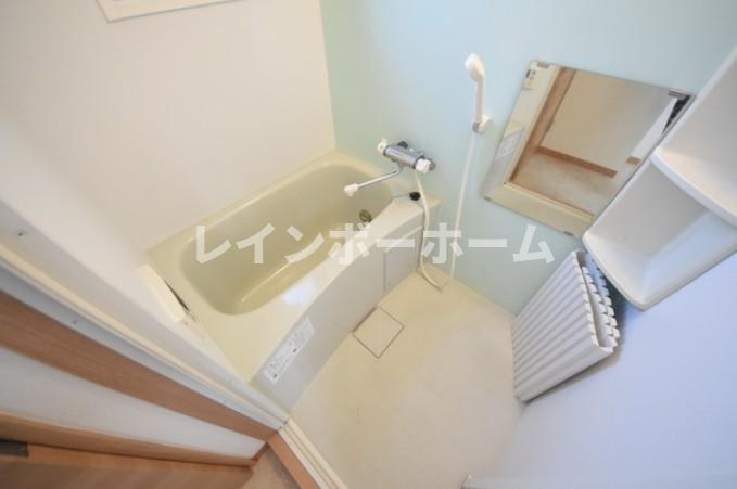 Aera市川の浴室