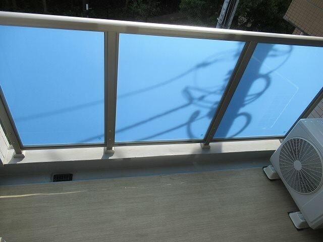 ＡＲＣＯＢＡＬＥＮＯ　ＭＵＳＡＳＨＩＫＯＳＵＧＩⅡのバルコニー