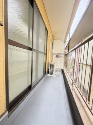 【バルコニー】 | 梅本マンション