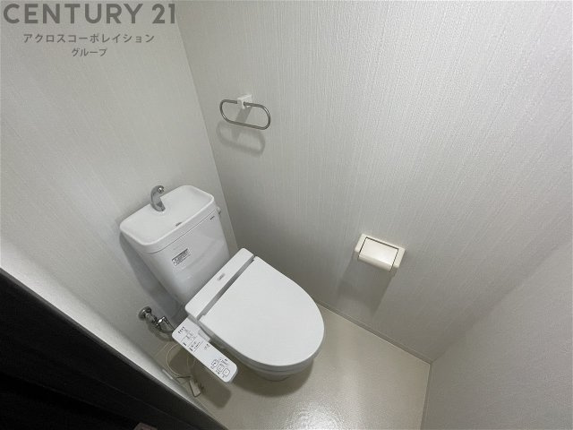 ウォシュレット付きのトイレです♪