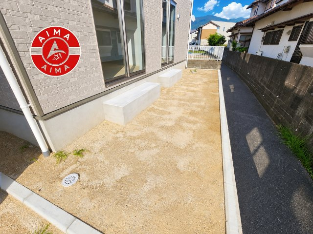糟屋郡宇美町平和2丁目第5-2棟（3号棟）の庭|お庭で自由な時間を過ごせます。