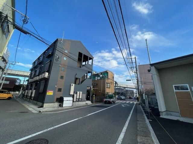 メゾン・ド・アニモの周辺