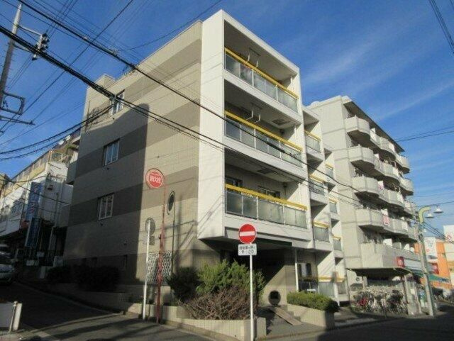 クレールカヤバの外観
