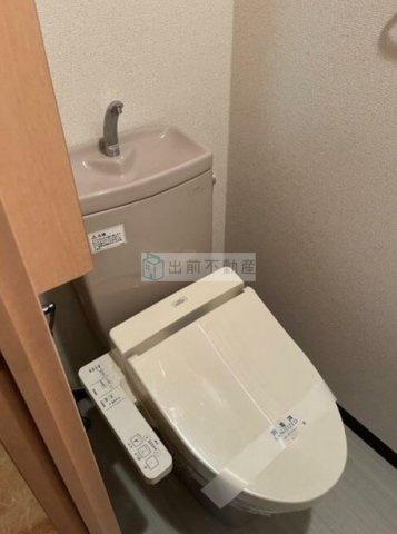 新宿区高田馬場３丁目の賃貸マンションのトイレ