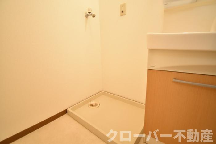コーヨーハイツの洗面所|室内洗濯機置き場