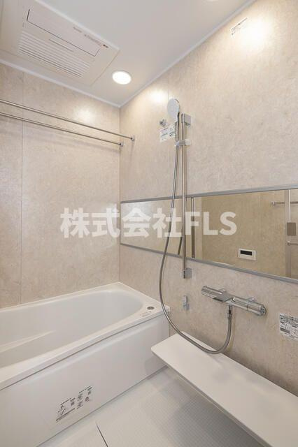 港区南麻布１丁目の賃貸マンションの浴室