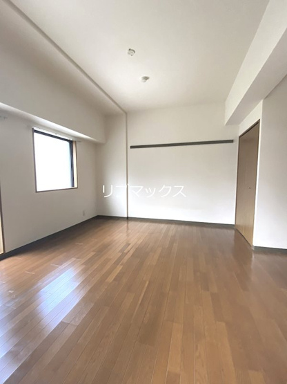 【居間・リビング】ジェヌイン本山