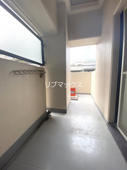 【バルコニー】ジェヌイン本山