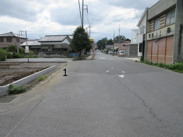 【仲介手数料無料】新築戸建　深谷市田所町4-19（全3棟）の前面道路含む現地写真