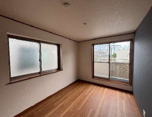 【仲介手数料０円】海老名市今里3丁目　中古一戸建ての洋室|海老名市今里3丁目　中古一戸建て