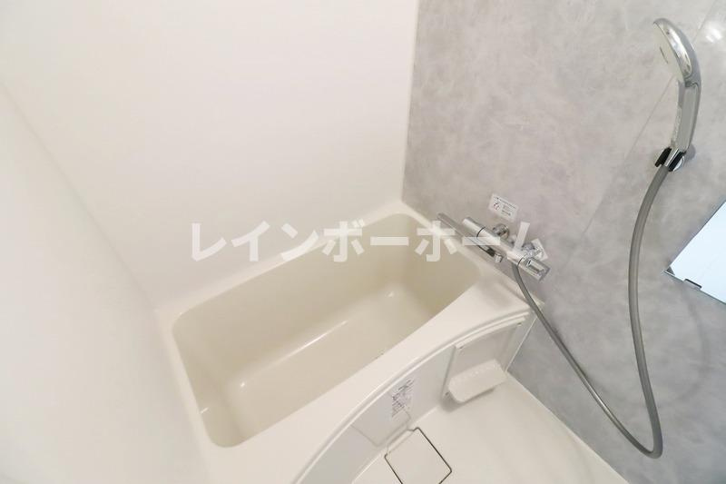 ライフタウン五反野の浴室