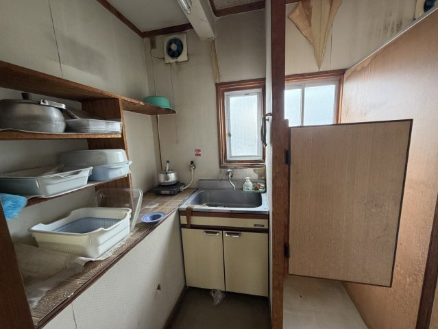 鳥取市寿町事務所のキッチン