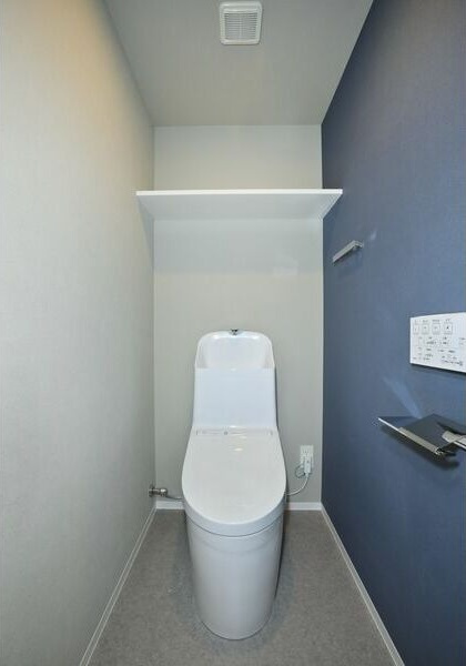 名古屋市東区泉２丁目の賃貸マンションのトイレ