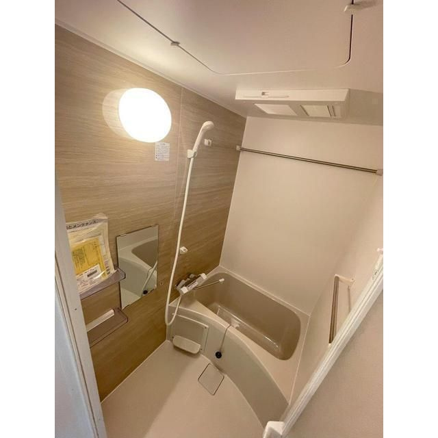 ハレレア生田の浴室