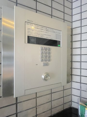 ライオンズマンション柴又の防犯設備|オートロック