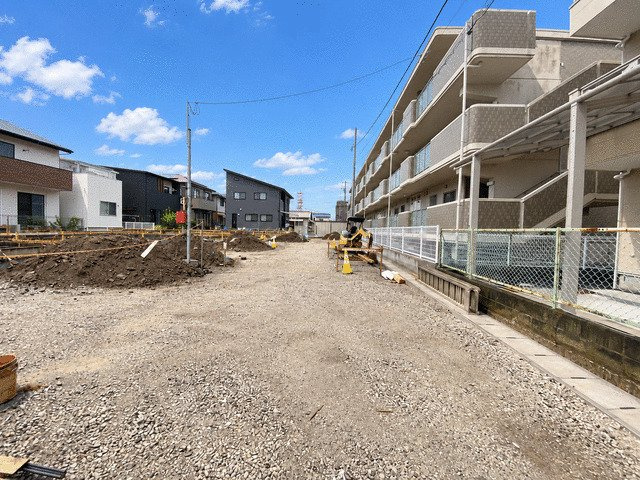 沼津市沼北町１丁目の新築一戸建の外観|建築中（９／６撮影）