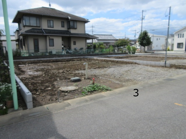 【仲介手数料無料】新築戸建　深谷市田所町4-19（全3棟）の前面道路含む現地写真