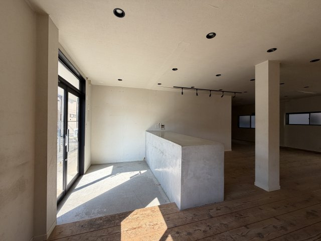 広野様住居付貸店舗・事務所の内装|1階