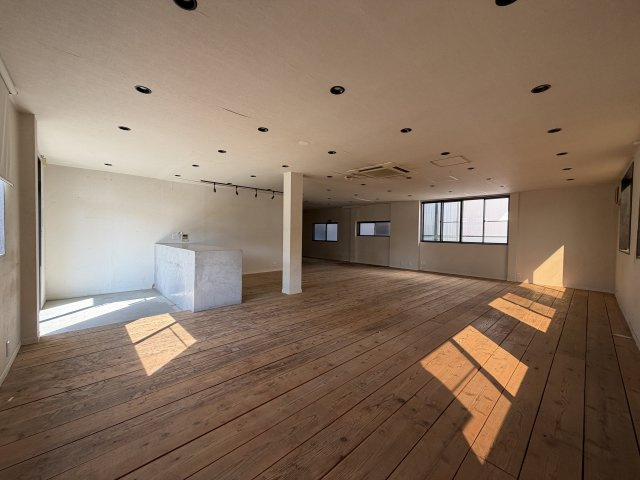 広野様住居付貸店舗・事務所の内装|1階