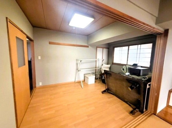 相模湾を一望するマンション　ライオンズヒルズ熱川7階角部屋の洋室|和室横の洋室6.5帖