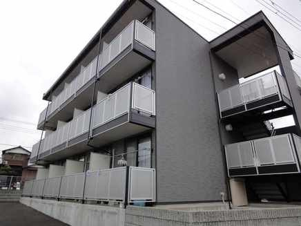 レオパレス一色上第一の外観|外観は落ち着いています