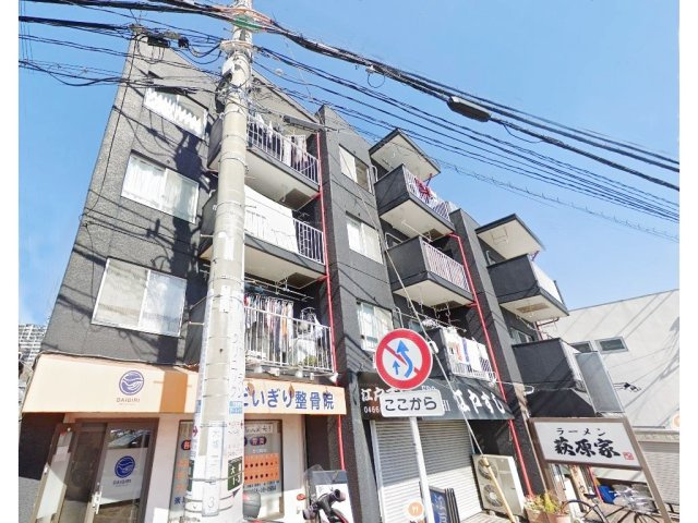 青木ビルの外観|外観は落ち着いています