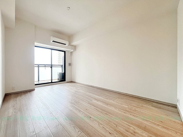 ファステート葵桜通リブレ(S-RESIDENCE葵三丁目)の居間・リビング