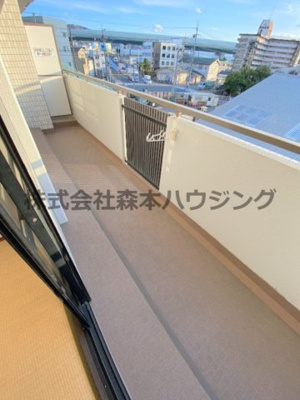 【バルコニー】 | 　アクティ寝屋川 | お洗濯にも便利なバルコニー付き