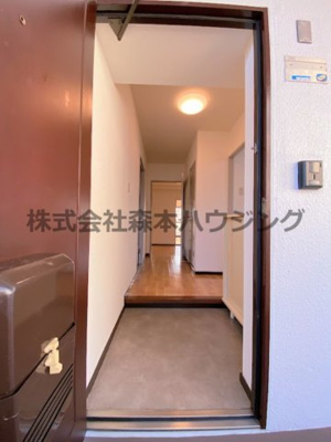 【内装】 | 　アクティ寝屋川 | 内装は落ち着いています