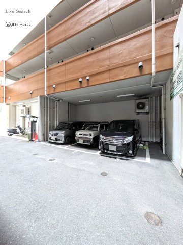 エンクレスト御供所の駐車場