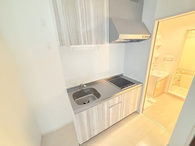 GRANDIR三津屋中のキッチン