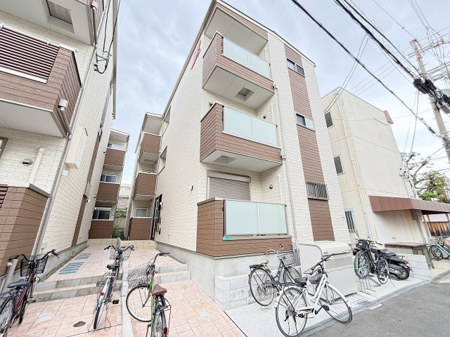 GRANDIR三津屋中の外観