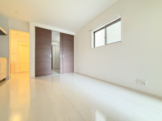 GRANDIR三津屋中の居間・リビング