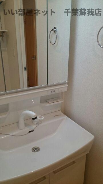アビタシオンの洗面所|忙しい朝には欠かせない洗面所です