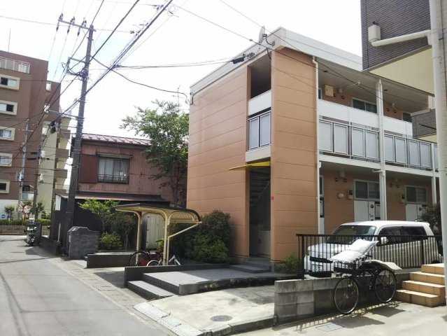 レオパレス都司　ハウスの外観|きれいな外観です
