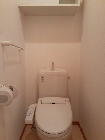 パティオ湘南のトイレ|落ち着いたトイレです