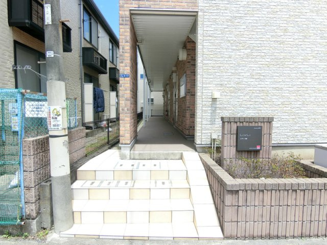 リブリ・大船のエントランス|毎日通るエントランスはこのようになっています