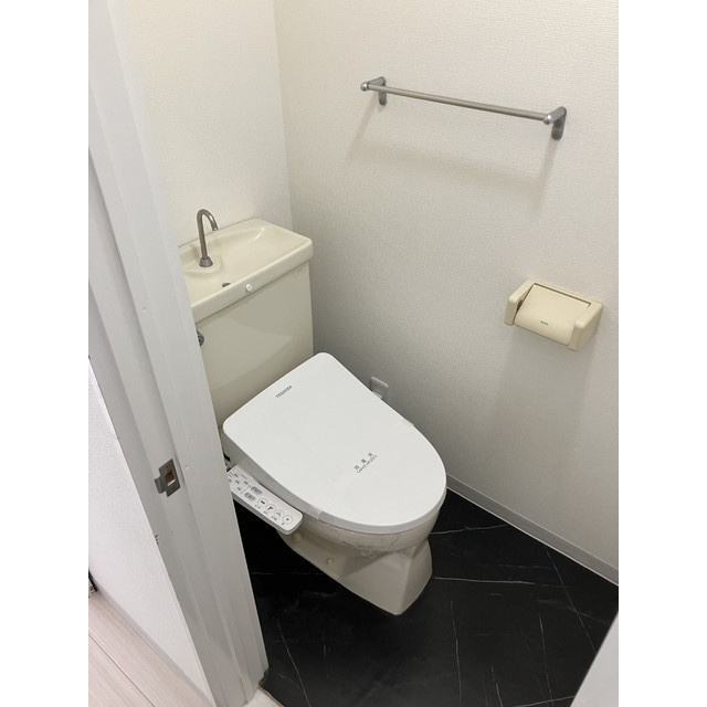 鎌倉ピュアハイムのトイレ|シンプルで使いやすいトイレです