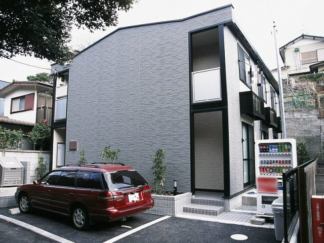 レオパレス下手ヶ久保の外観|物件の外観です