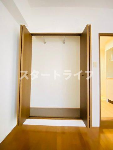 大阪市東淀川区東中島１丁目の賃貸マンションの収納
