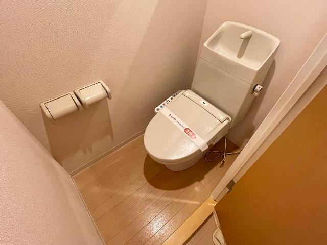 コンフォート山下のトイレ|シャワー付トイレ